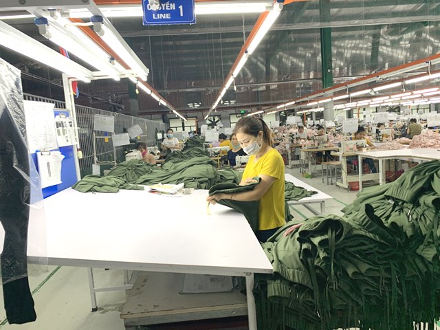 Tìm hướng đi cho công nghiệp hỗ trợ dệt may ở Nghệ An