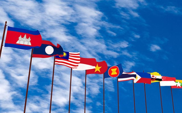 Cộng đồng ASEAN: Gắn kết để vững bước