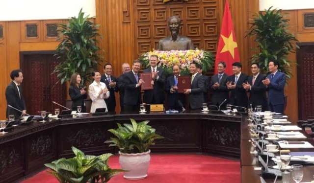Lễ ký biên bản ghi nhớ hợp tác về công nghiệp và thương mại giữa Bộ Công Thương Việt Nam và Hội đồng kinh doanh Hoa Kỳ - ASEAN