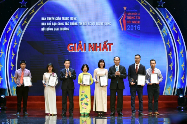 Trao Giải thưởng toàn quốc về thông tin đối ngoại năm 2016