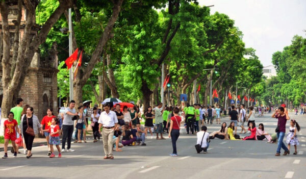 Hà Nội: Không gian đi bộ Hồ Gươm hoạt động trở lại từ ngày 18/9