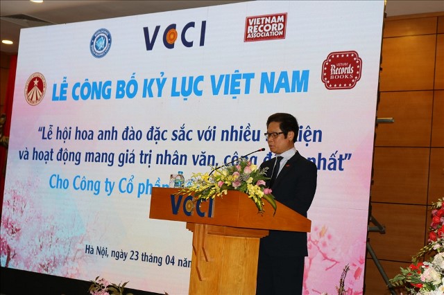 Lễ hội hoa Anh đào Nhật Bản xác lập Kỷ lục Việt Nam