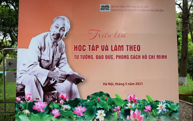 300 tư liệu tại Trưng bày "Học tập và làm theo tư tưởng, đạo đức, phong cách Hồ Chí Minh"