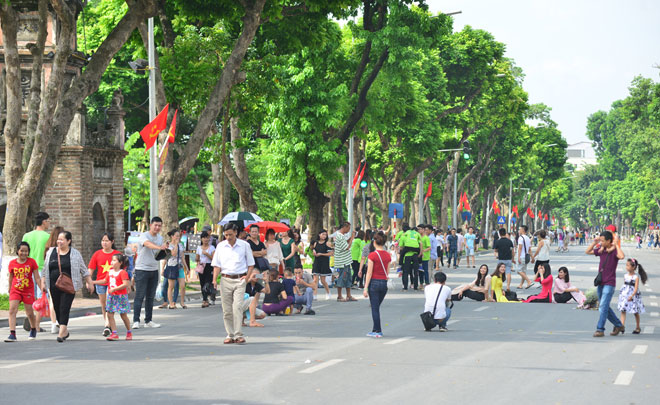 Hà Nội: Kéo dài thời gian hoạt động phố đi bộ dịp nghỉ lễ 30-4 và 1-5