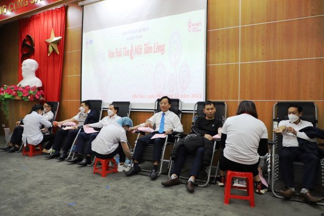 PC Bắc Kạn tổ chức thành công ngày hội hiến máu “Tuần lễ hồng EVN” lần thứ VII năm 2021