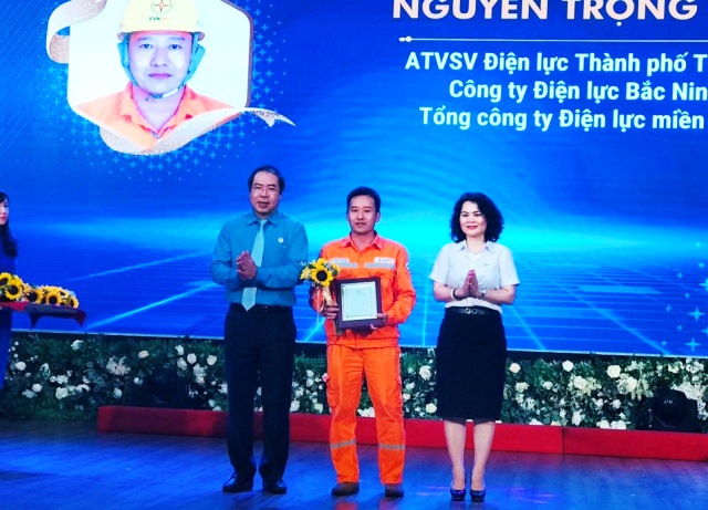 Nguyễn Trọng Tân - An toàn vệ sinh viên tiêu biểu ngành Điện Bắc Ninh 
