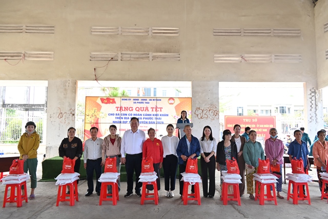 Vedan Việt Nam trao tặng hơn 1.000 phần quà Tết cho các gia đình có hoàn cảnh khó khăn 