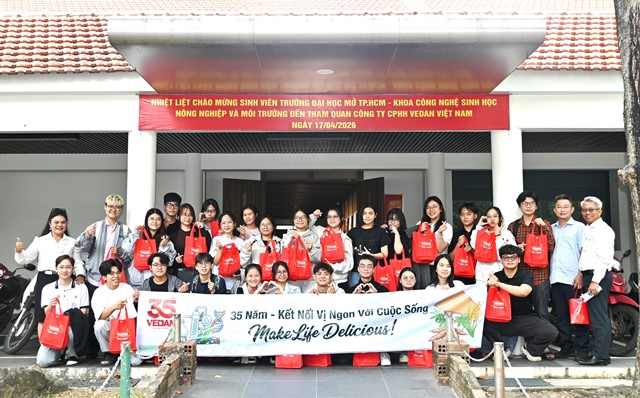 Vedan Việt Nam tổ chức đón tiếp sinh viên hai trường đại học đến thăm quan học hỏi thực tiễn tại Công ty