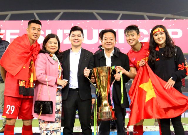 Đại biểu HĐND Đỗ Vinh Quang hiện thực hóa cam kết về bóng đá học đường