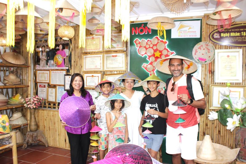 Nón làng Chuông: Nét đẹp văn hóa làng nghề Thủ đô