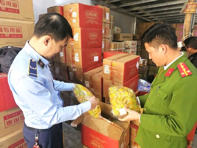 Xã An Khánh: Tăng cường phòng chống hàng giả, hàng nhái, hàng kém chất lượng