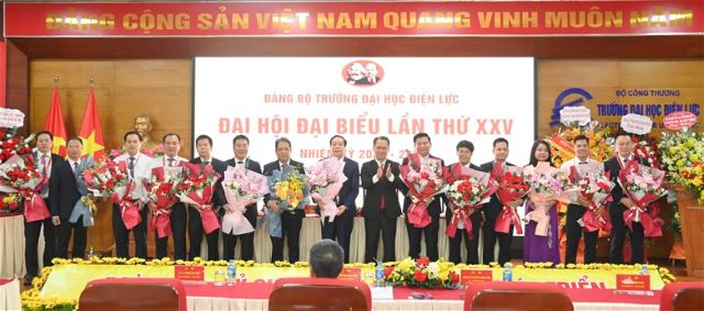 Trường Đại học Điện lực: Đoàn kết, trí tuệ, đổi mới  là động lực đưa nhà trường phát triển lên một tầm cao mới