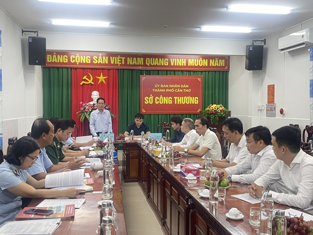 Chống thuốc lá lậu ở Tây Nam bộ: Giảm bày bán công khai nhưng còn phức tạp