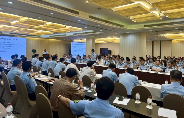 Năm 2025 Quản lý thị trường cả nước xử lý hơn 23.000 vụ vi phạm trên thương mại điện tử