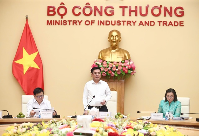 Bộ Công Thương tổ chức Hội nghị làm việc giữa Ban Thường vụ Đảng ủy, Lãnh đạo Bộ Công Thương và các Sở Công Thương, Chi cục Quản lý thị trường các tỉnh, thành phố