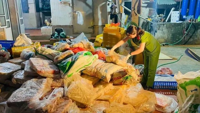 Hà Nội thu giữ gần 11 tấn thịt và nội tạng bò không rõ nguồn gốc