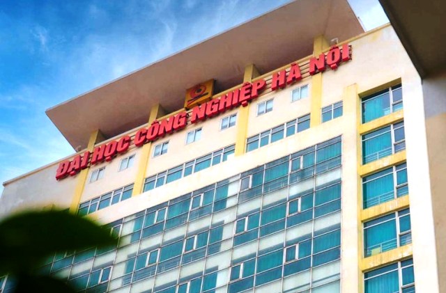 Chuyển Trường Đại học Công nghiệp Hà Nội thành Đại học Công nghiệp Hà Nội