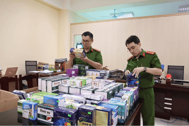 Triển khai kết luận của Uỷ ban Văn hoá và Xã hội, Quốc hội về thực hiện chính sách, pháp luật về phòng, chống thuốc giả, thực phẩm giả