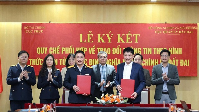 Liên thông dữ liệu điện tử trong xác định nghĩa vụ tài chính về đất đai
