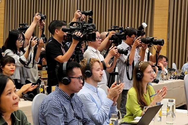 Sửa Luật Báo chí: Cân nhắc bổ sung nghĩa vụ chia sẻ doanh thu