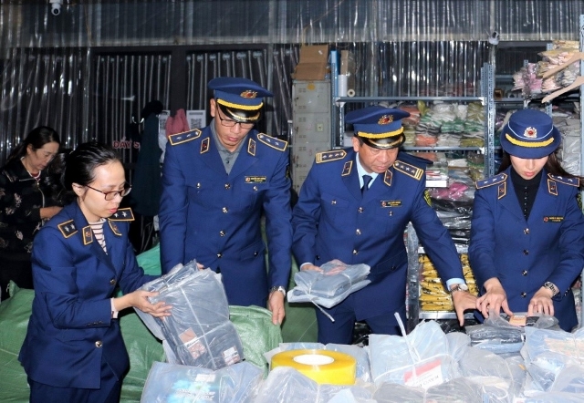 Cao điểm chống buôn lậu, gian lận thương mại dịp trước, trong và sau Tết Nguyên đán Ất Tỵ