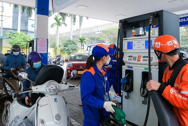 Kéo dài việc giảm thuế nhập khẩu một số mặt hàng xăng dầu về 0% đến 30/6/2026