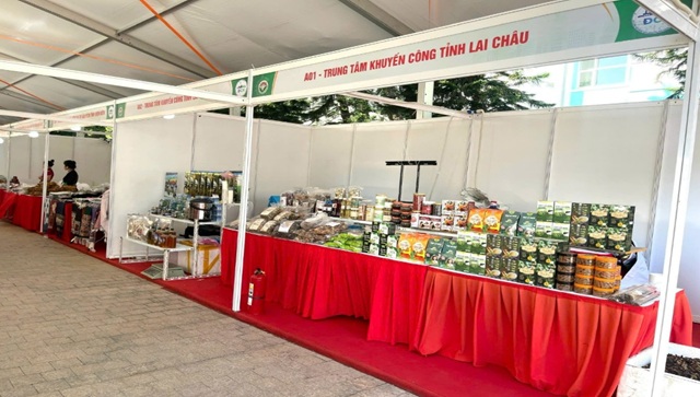 Khuyến công Lai Châu giúp các cơ sở CNNT đổi mới công nghệ, nâng tầm sản phẩm địa phương