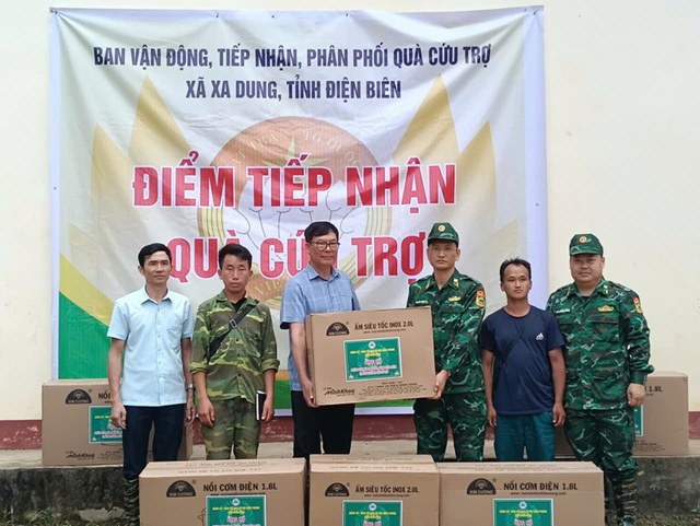 Điện Biên tổ chức bán hàng lưu động hỗ trợ người dân vùng lũ vượt khó