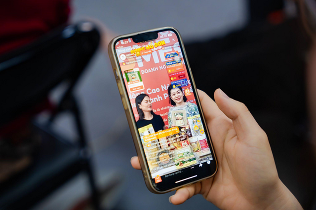 Hà Tĩnh hợp tác với nền tảng, hỗ trợ doanh nghiệp phát triển thương mại điện tử