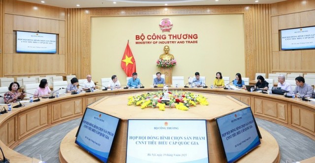 Kỷ lục số hồ sơ tham gia bình chọn sản phẩm CNNTTB năm 2025