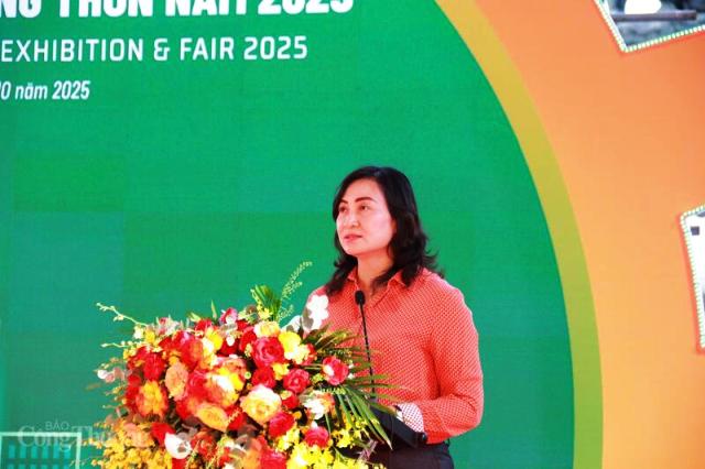 Hơn 250 gian hàng góp mặt tại Hội chợ triển lãm hàng công nghiệp nông thôn 2025