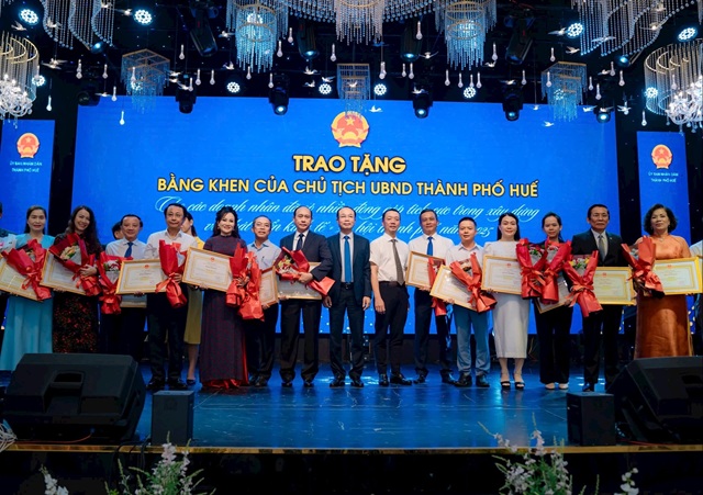 Lãnh đạo thành phố Huế gặp mặt, chúc mừng đội ngũ doanh nhân