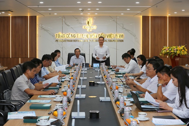 Hội nghị sơ kết thực hiện công tác thi đua, khen thưởng 06 tháng đầu năm 2026: Giao lưu, trao đổi, chia sẻ kinh nghiệm và tham quan NMLD Dung Quất - Khối thi đua các doanh nghiệp (Khối 2) thuộc tỉnh Quảng Ngãi