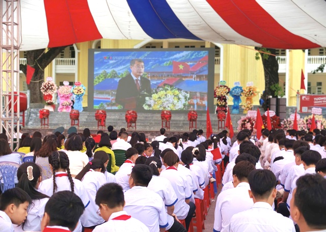 Công ty Điện lực Quảng Ninh đảm bảo cung cấp điện an toàn cho Lễ khai giảng năm học mới 2026 – 2027