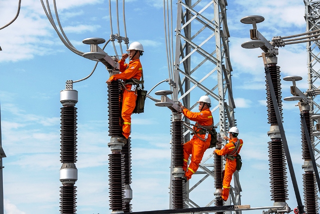 EVNNPT được Fitch Ratings xếp hạng tín nhiệm mức BB+