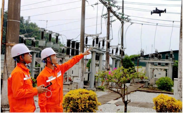 PC Yên Bái: Tăng tốc chuyển đổi số nhằm hướng tới mục tiêu 100% khách hàng thanh toán tiền điện không dùng tiền mặt vào tháng 7/2025