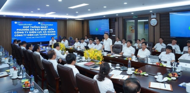 PC Hà Giang và PC Tuyên Quang tổ chức họp thống nhất phương án hợp nhất hai đơn vị