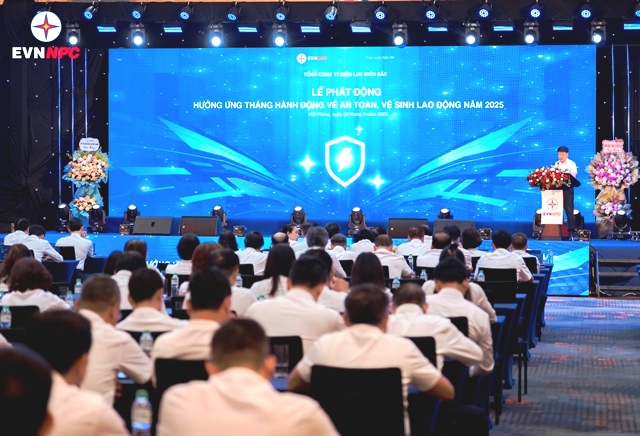 EVNNPC tổ chức Lễ phát động hưởng ứng tháng hành động về an toàn, vệ sinh lao động năm 2025