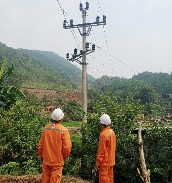 Điện lực Pác Nặm: Vững vàng “thế trận” trên “mặt trận” lưới điện mùa mưa bão