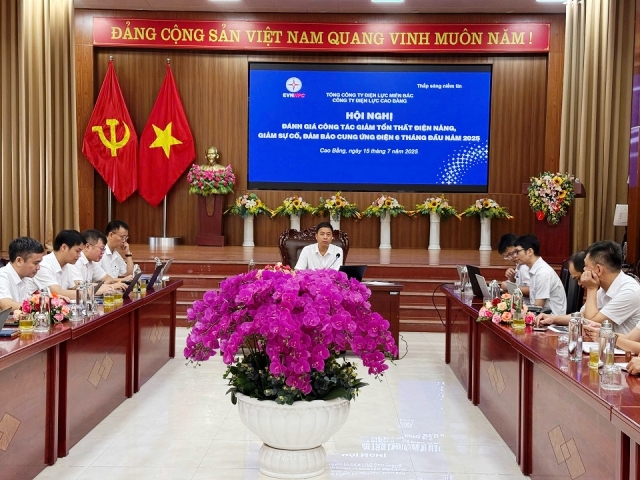 PC Cao Bằng triển khai đồng bộ giải pháp kỹ thuật nhằm nâng cao độ tin cậy cung cấp điện