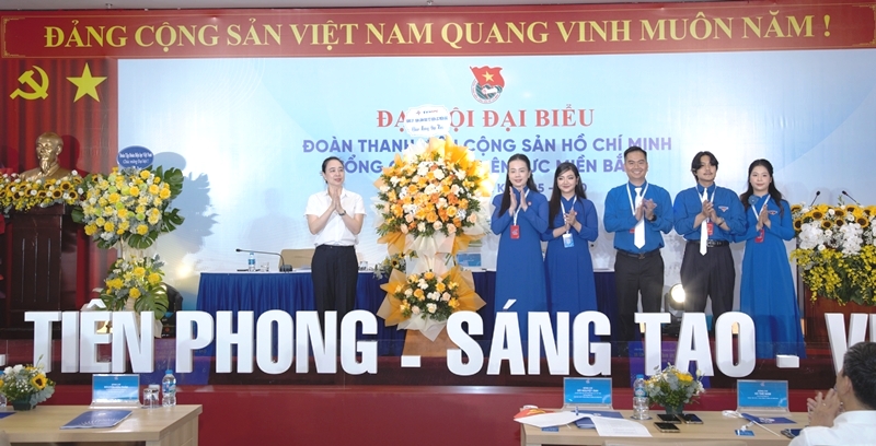 Tuổi trẻ EVNNPC: “Dưỡng tâm trong, rèn trí sáng, xây hoài bão lớn” trên hành trình chuyển đổi số