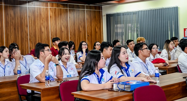 Vedan Việt Nam đón đoàn sinh viên tỉnh Đồng Nai đến tham gia “Học kỳ doanh nghiệp”