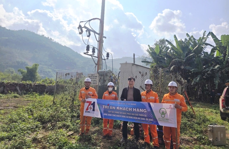 Tri ân khách hàng bằng những việc làm thiết thực trước thềm năm mới tại xã Bảo Lạc, tỉnh Cao Bằng