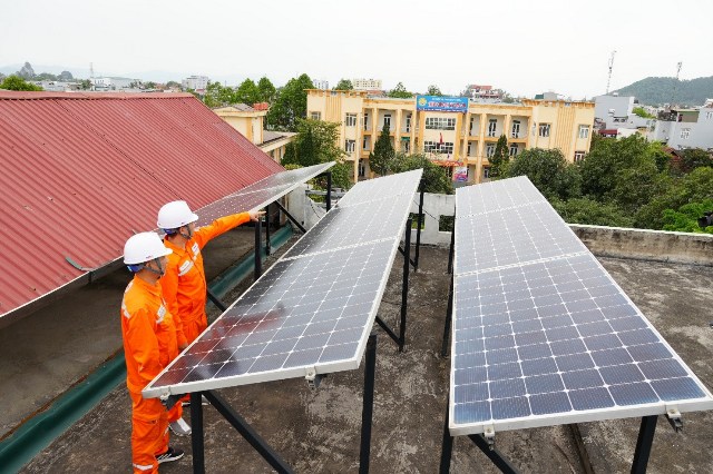 Giảm áp lực phụ tải từ sớm: CTĐL Thanh Hóa triển khai đồng bộ giải pháp bảo đảm điện mùa hè 2026