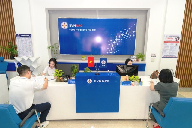 Nỗ lực nâng tầm trải nghiệm sử dụng dịch vụ điện tại Công ty Điện lực Phú Thọ