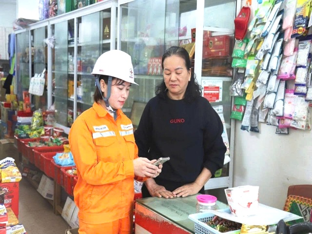 Công ty Điện lực Sơn La đẩy mạnh chuyển đổi số lĩnh vực kinh doanh - dịch vụ khách hàng