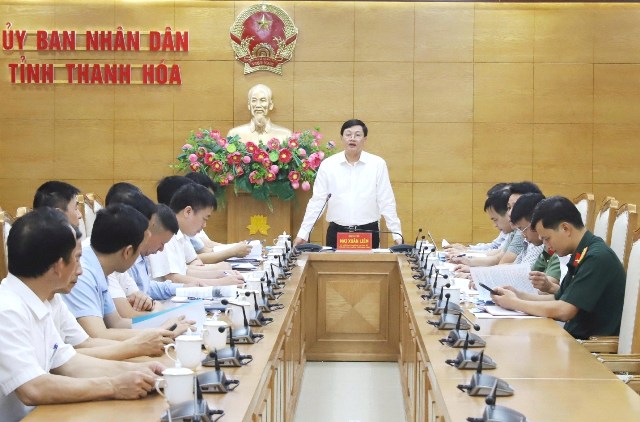 Chủ động ngăn ngừa sự cố lưới điện từ sớm, từ xa trước mùa mưa bão