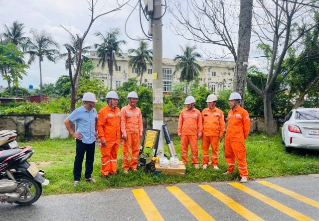 Điện lực Cát Hải (Công ty Điện lực Hải Phòng) đặt an toàn vệ sinh lao động lên hàng đầu trong mọi hoạt động sản xuất kinh doanh