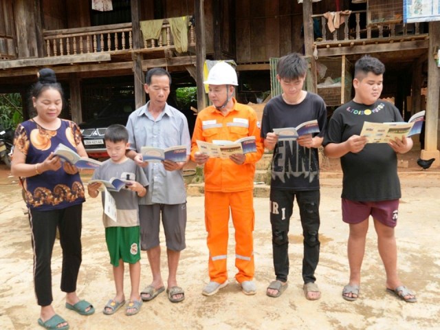 Suýt trả giá đắt vì một tổ ong