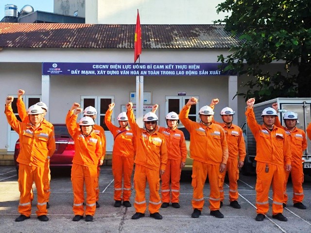 Công ty Điện lực Quảng Ninh: Kiến tạo văn hóa an toàn từ ý thức tự giác của người lao động